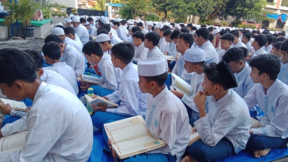 Kegiatan Tadarus Quran SMP Negeri 202 Jakarta
